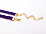 Sametový fialový choker